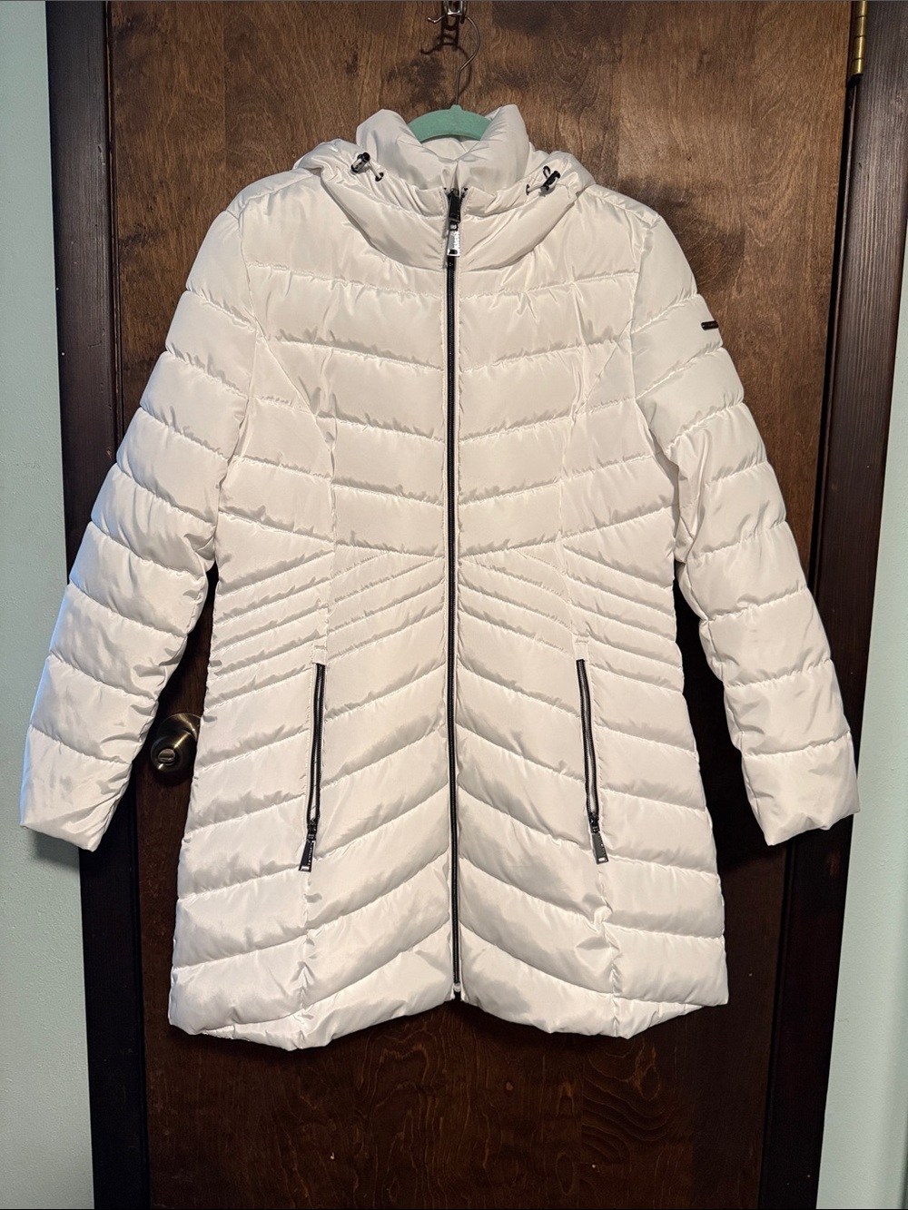 Laundry By Shelli Segal White Quilted Hooded Puffer Coat